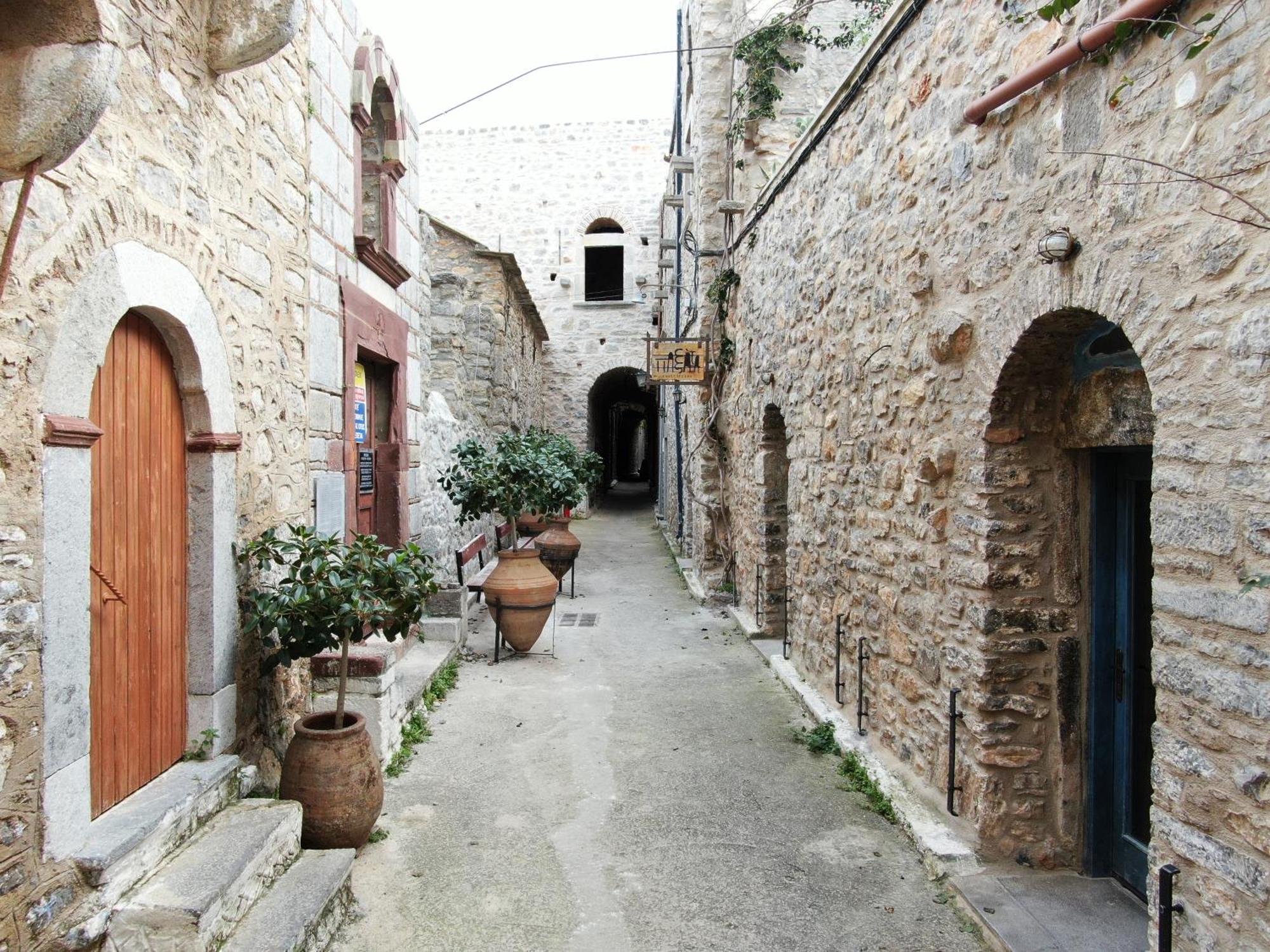 Byzantine Home In The Castle Места Экстерьер фото
